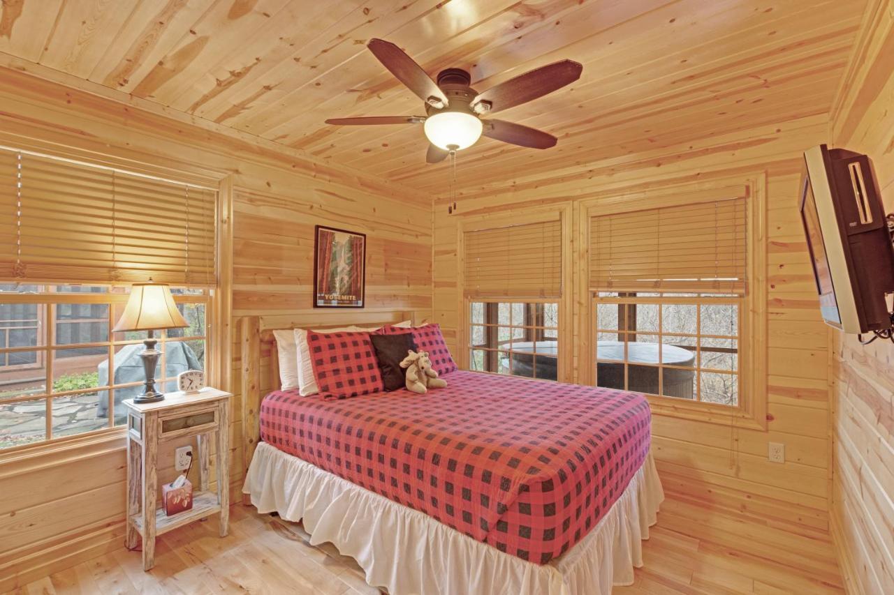 Kingfisher Cove Cabin 2 Saugatuck Eksteriør billede